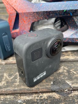 Go Pro max - 2