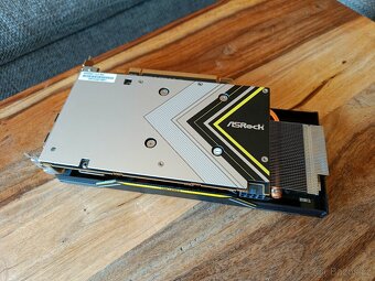 ASROCK Radeon RX 5500 XT Challenger 8GB OC - 2