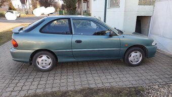 Hyundai Accent - 2