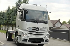 Merecedes-Benz Actros 1843 - tahač návěsů - 2