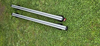 Příčníky Thule 125cm Octavia, Golf - 2
