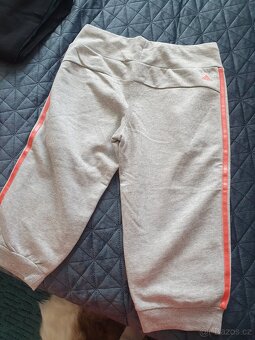 3/4 tepláky Adidas - 2