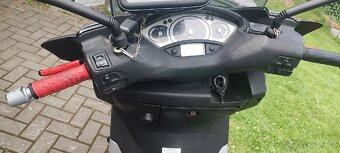 Yamaha X max 125 - 2