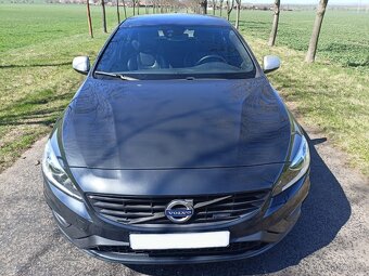 Volvo V60, 2.4 D6 158 kW R-DESING - 2