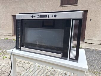 Vestavěná mikrovlnná trouba Ikea - 2
