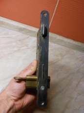 Prodam fabku + zamek vc.klice - 2