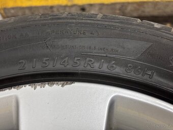 215/45 R16 Dunlop letní BEZ DISKŮ - 2