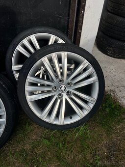 Alu Škoda TRINITY R19 5x112 - 2