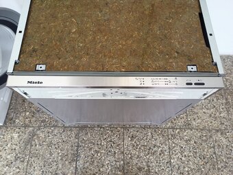 Myčka nádobí Miele G 4170Vi - 2