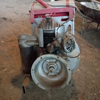 Prodám motor PF 62 - 2