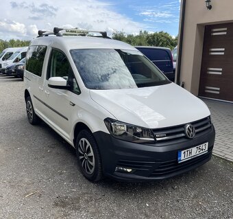 Vw Caddy 5 míst. 4x4. 2.0 TDI. Rv 2017. 100 TIS. KM. - 2