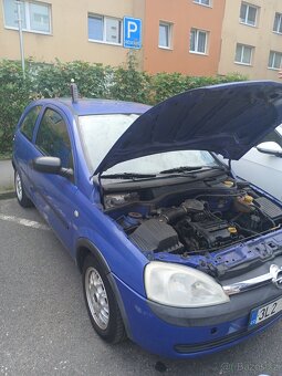 Opel Corsa 1.0 L 2001 - 2