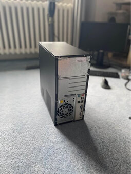 Počítač HP Compaq s AMD APU - 2