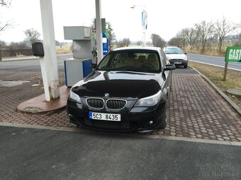 BMW 5 535d BiTurbo, E60, 210kW, M-paket, facelift, automat - 2