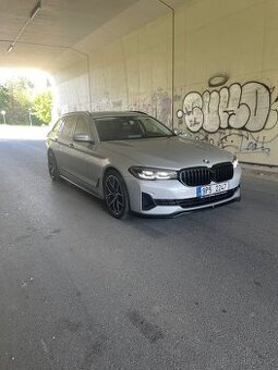 BMW G31 LCI 530D - 2