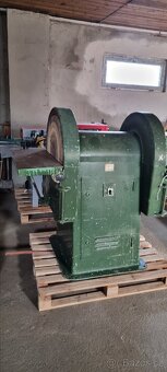 Dvoukotoučová bruska - 2