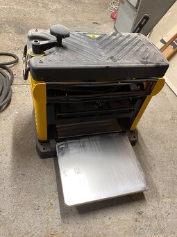 Hoblovka Dewalt DW733 - 2