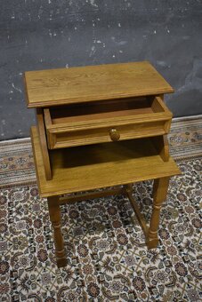 Odkládací stoleček - 2