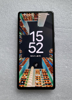 Google Pixel 7a (Android 16 + příslušenství) - 2