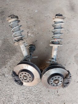 passat b6 přední těhlice kompletní + poloosy - 2