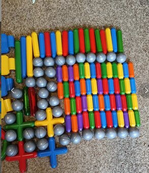 Smartmax magnetická stavebnice několik sad - cca 180 dílků - 2