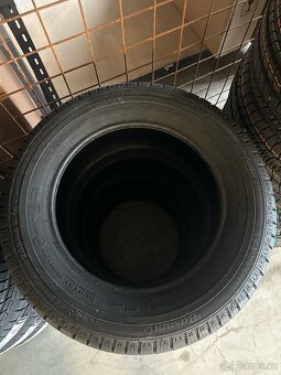 Barum Snovanis 2 205/65 R16C 107/105T (103T) - 11 kusů - 2