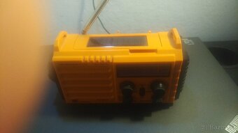Prodám rádio se světlem, solárním dobíjením - 2