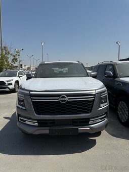 Nissan Patrol Platinum, 3,5l V6, US specifikace - 2