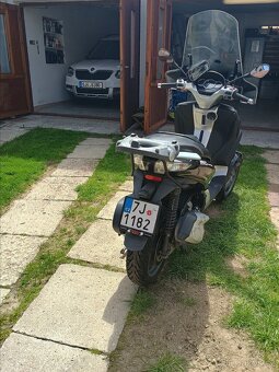 Piaggio MP3 300 yourban - 2