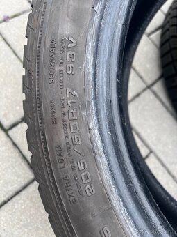 205/50 R17 - 2x zimní Sava 6.5mm - 2
