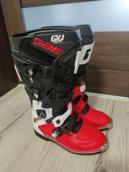 Gaerne velikost 39 - 2