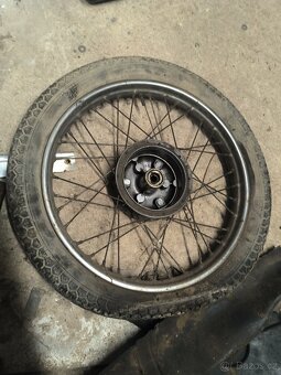 Kola Jawa pionýr 20 21 - 2