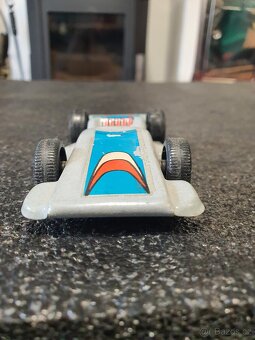 Plechová formule - 2