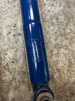 Nové meyle tlumiče pro bmw e39 touring - 2