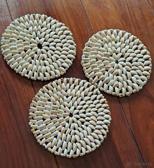 Prostirání z mušliček - 2