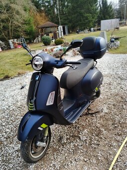 Vespa GTS 300 Super Tech ABS ASR - 2