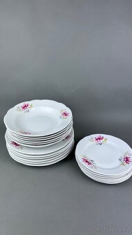 Talířová souprava, Nová sada talířů - 2