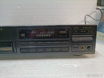 Pioneer PD-M501 Přehrávač kompaktních disků Multi Play (1992 - 2