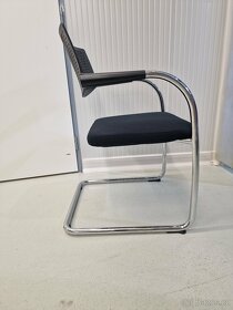 Židle značky Vitra - 2