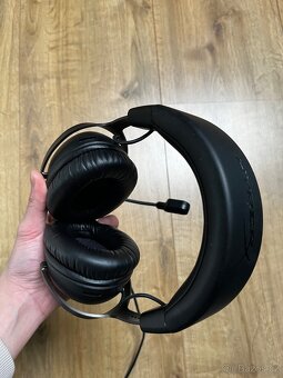 Prodám herní sluchátka HyperX Cloud 3 - 2