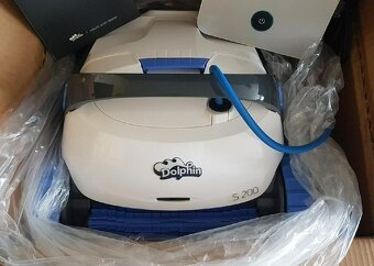 Bazénový vysavač Dolphin S 200, Nové, Pc 32800 Kč - 2