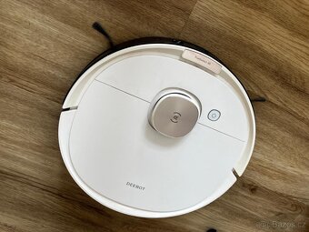Ecovacs roboticky vysavač - 2