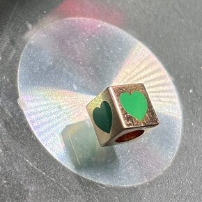 Pandora zlato 1,71g - 2