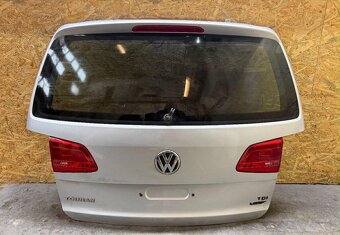 Zadní světlo kufru VW Touran 2012 - 2