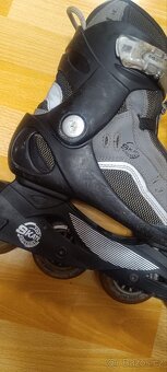 Kolečkové brusle vel. 39 - 2