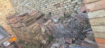 Střešní tašky ZA ODVOZ - 2