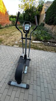 Eliptický trenažer LAUBR SPORT - 2