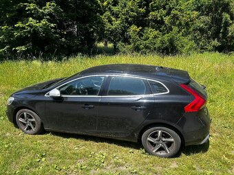 Volvo v40 d2 88kw - 2