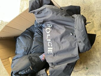Policejní bundy nové - 2