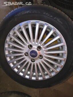 Alu kola s pneu 215/55/Ford R16 - 2